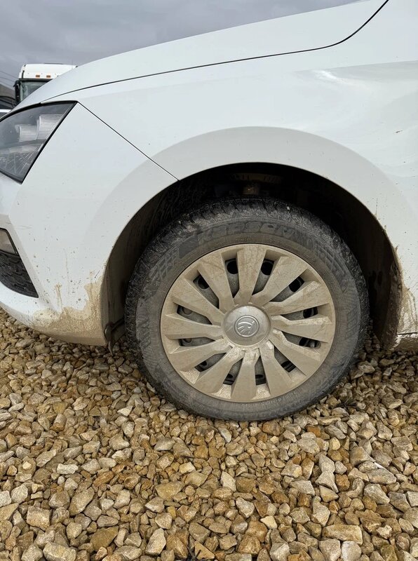 Skoda RAPID — фото 15