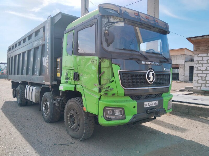 Shacman (Shaanxi) SX 8x4 Самосвал — фото 1
