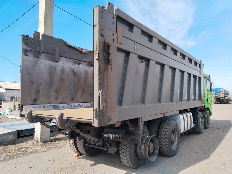Shacman (Shaanxi) SX 8x4 Самосвал — фото 4