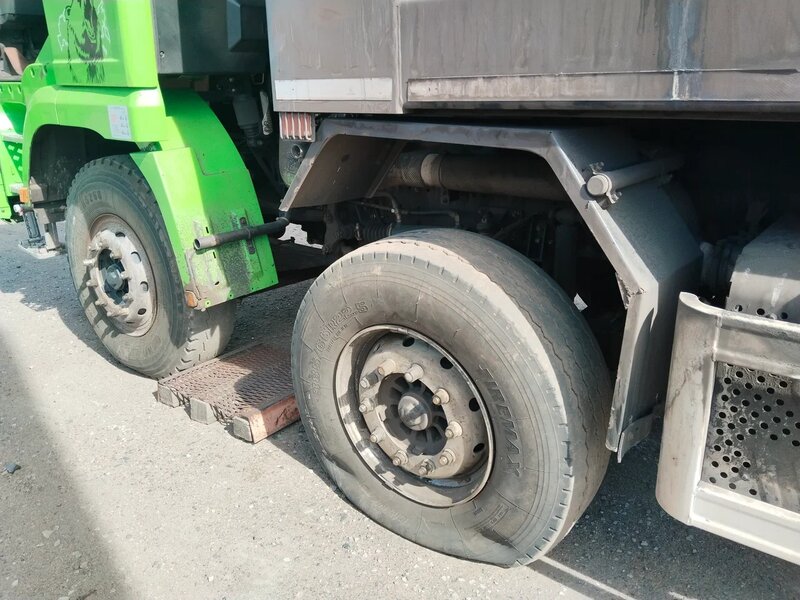 Shacman (Shaanxi) SX 8x4 Самосвал — фото 6
