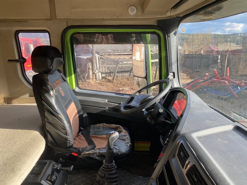 Shacman (Shaanxi) SX 8x4 Самосвал — фото 11