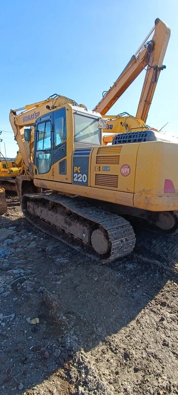 KOMATSU PC 220 Экскаватор — фото 3