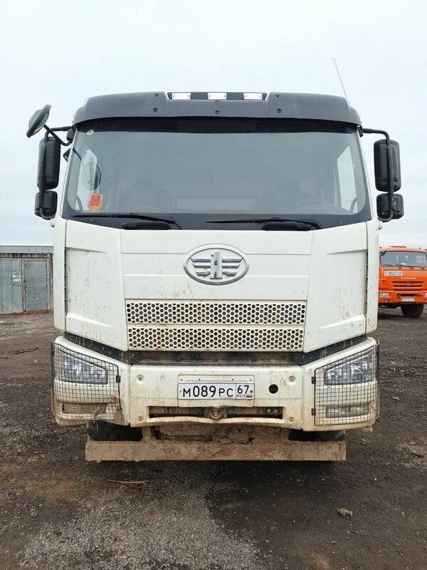 FAW J6 6x6 Самосвал — фото 1