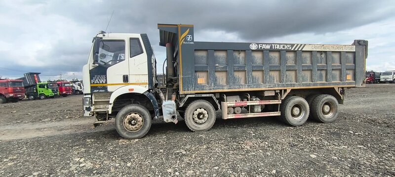 FAW J6 8x4 Самосвал — фото 5