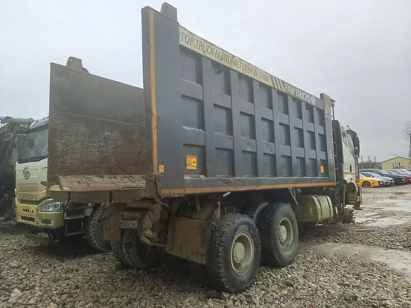 FAW J6 6x4 Самосвал — фото 7