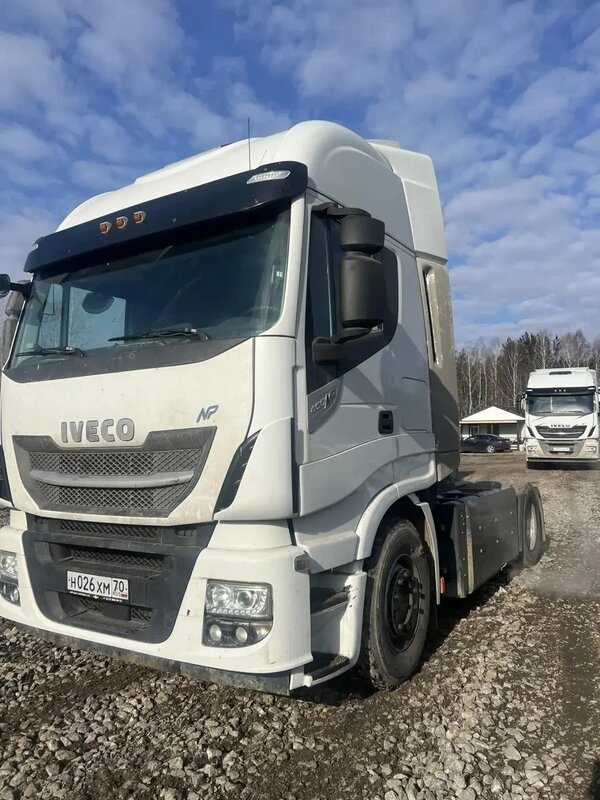 IVECO STRALIS 4x2 Седельный тягач — фото 2