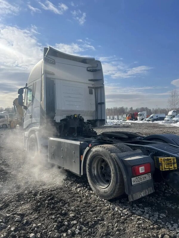 IVECO STRALIS 4x2 Седельный тягач — фото 5