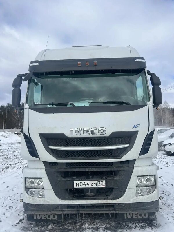 IVECO STRALIS 4x2 Седельный тягач — фото 1