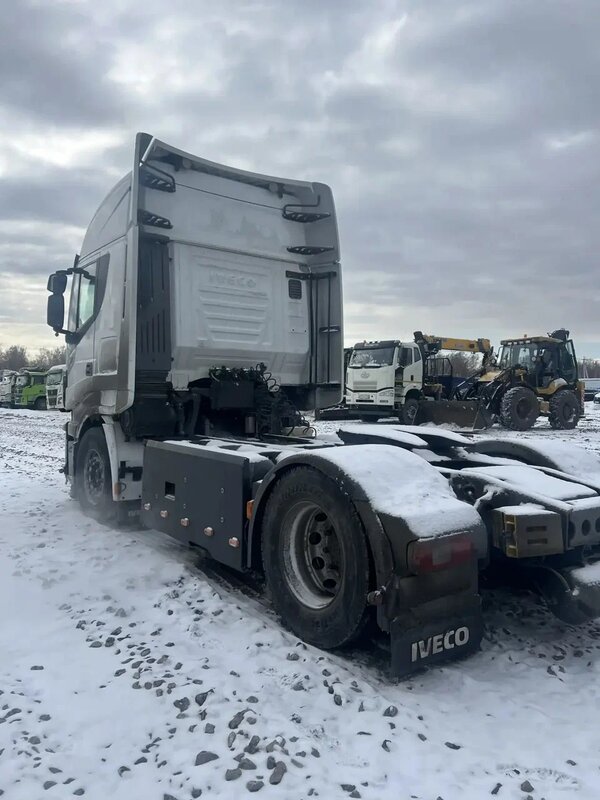 IVECO STRALIS 4x2 Седельный тягач — фото 5