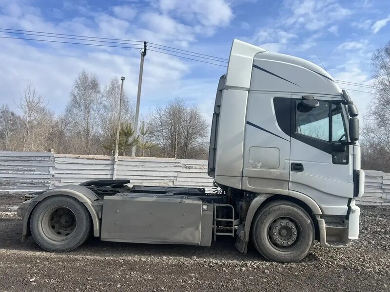 IVECO STRALIS 4x2 Седельный тягач — фото 4