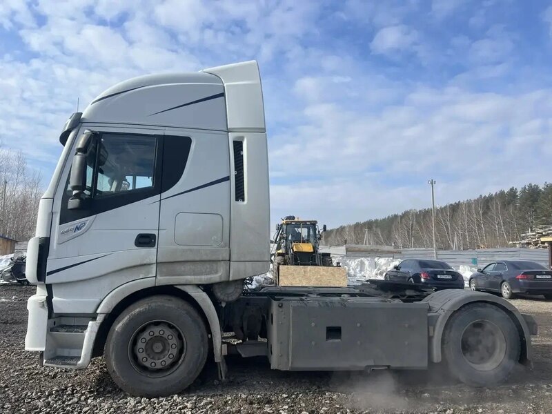 IVECO STRALIS 4x2 Седельный тягач — фото 5
