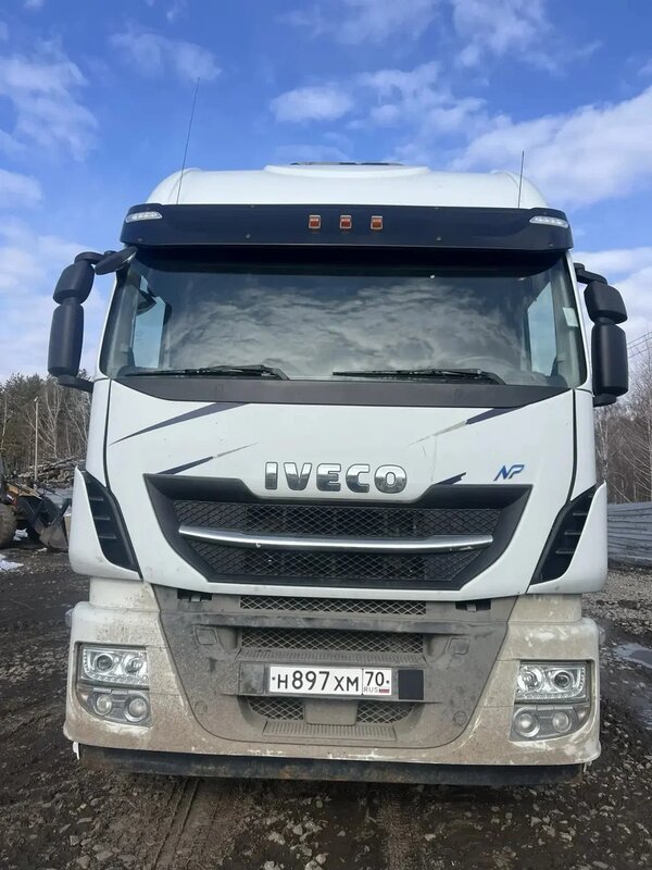 IVECO STRALIS 4x2 Седельный тягач — фото 1