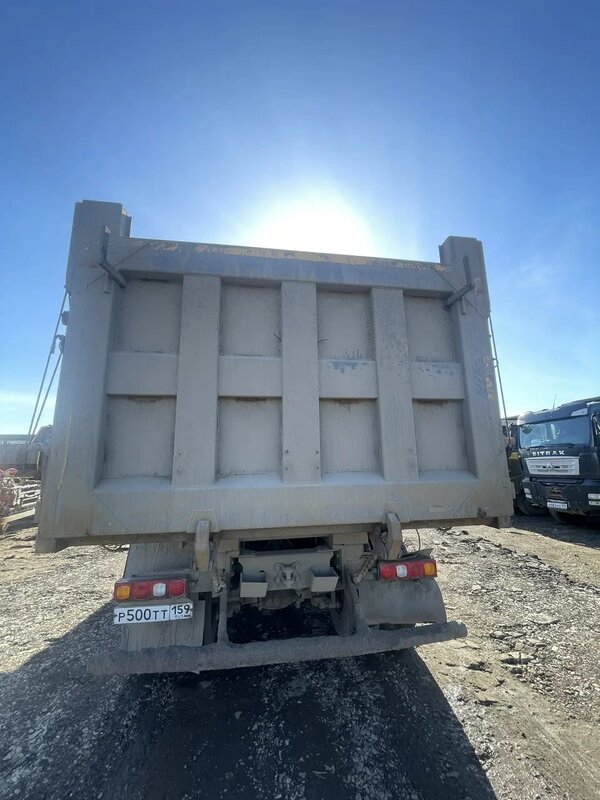 DongFeng DFH 8x4 Самосвал — фото 4