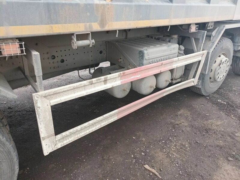 Howo ZZ 8x4 Самосвал — фото 14