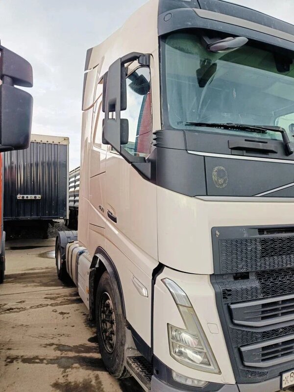 Volvo FH 4x2 Седельный тягач — фото 2