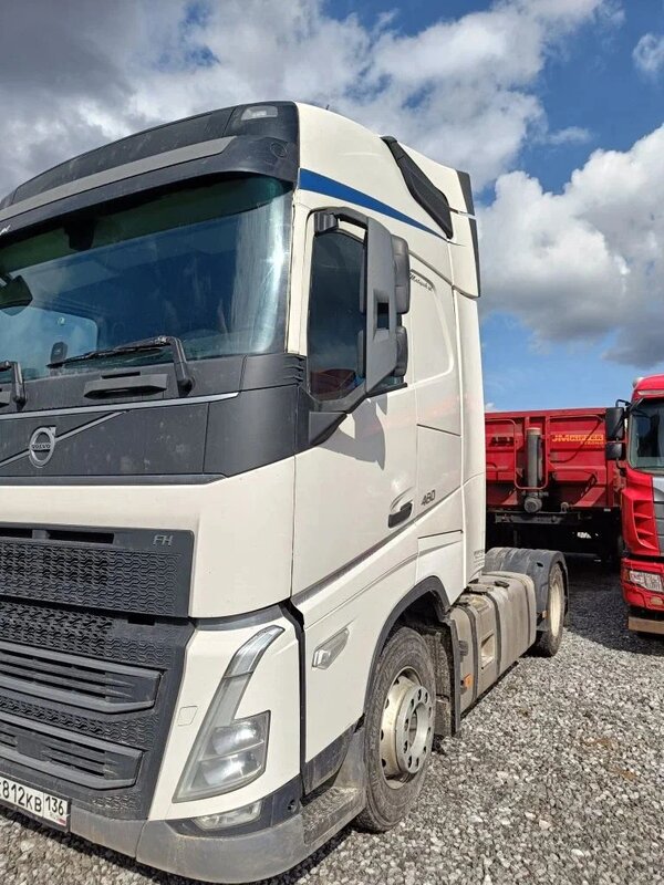 Volvo FH 4x2 Седельный тягач — фото 3