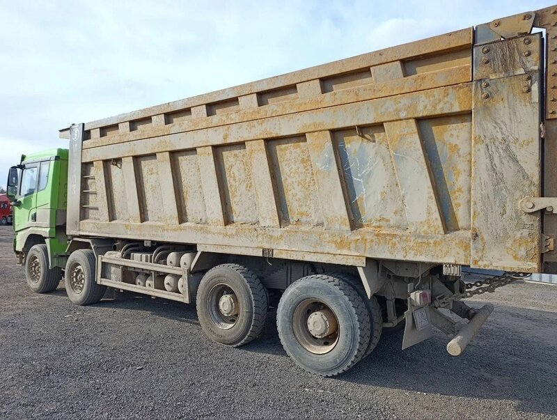 Shacman (Shaanxi) SX 8x4 Самосвал — фото 7