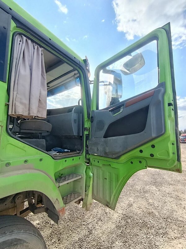 Shacman (Shaanxi) SX 8x4 Самосвал — фото 10