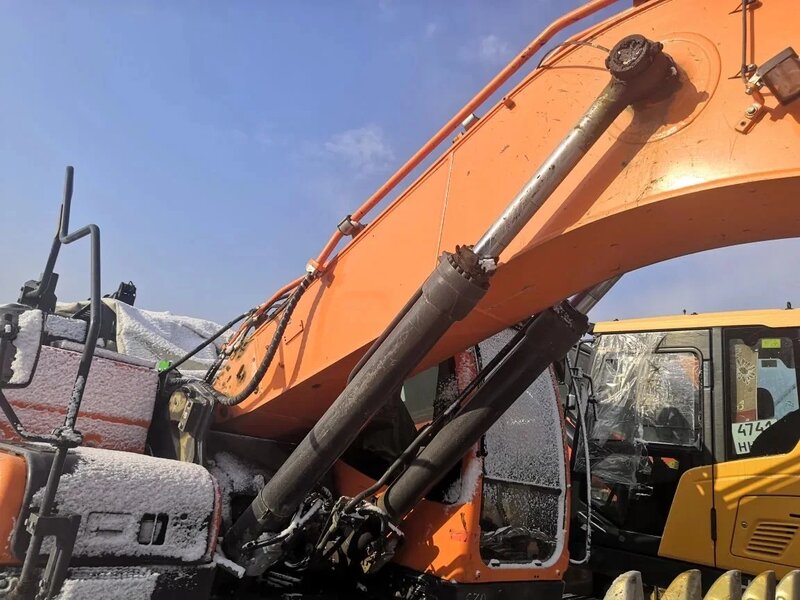 Doosan DX 300 Экскаватор — фото 10