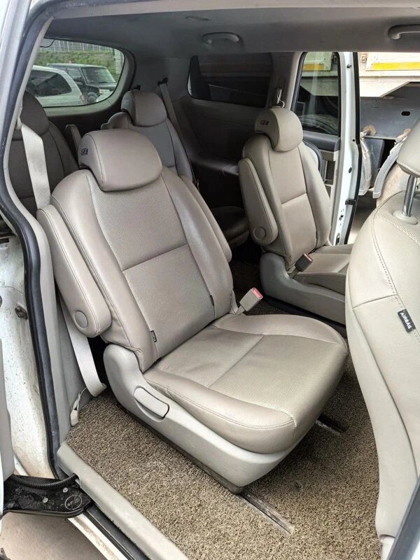 Kia Carnival — фото 11