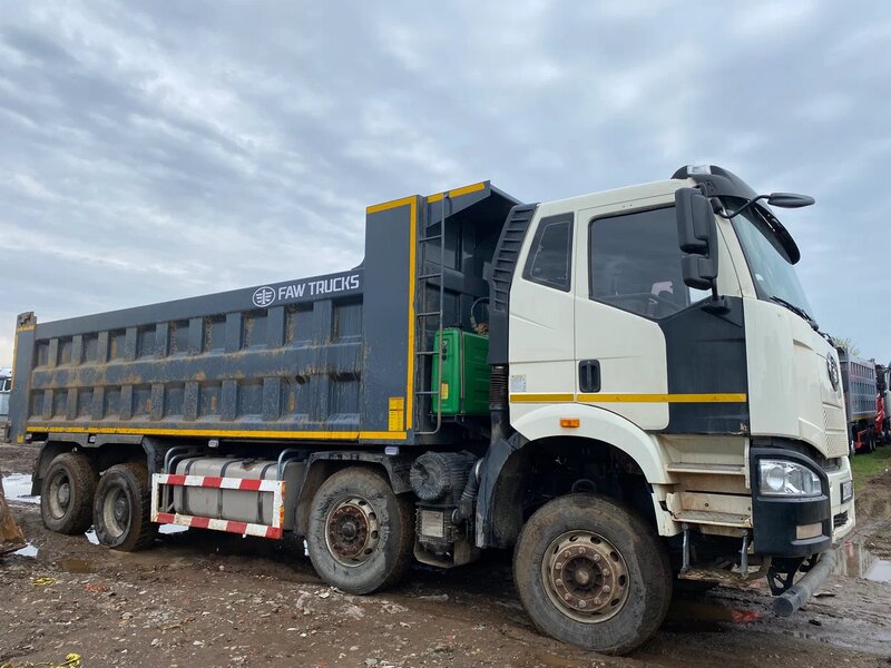 FAW CA 3310 8x4 Самосвал — фото 5