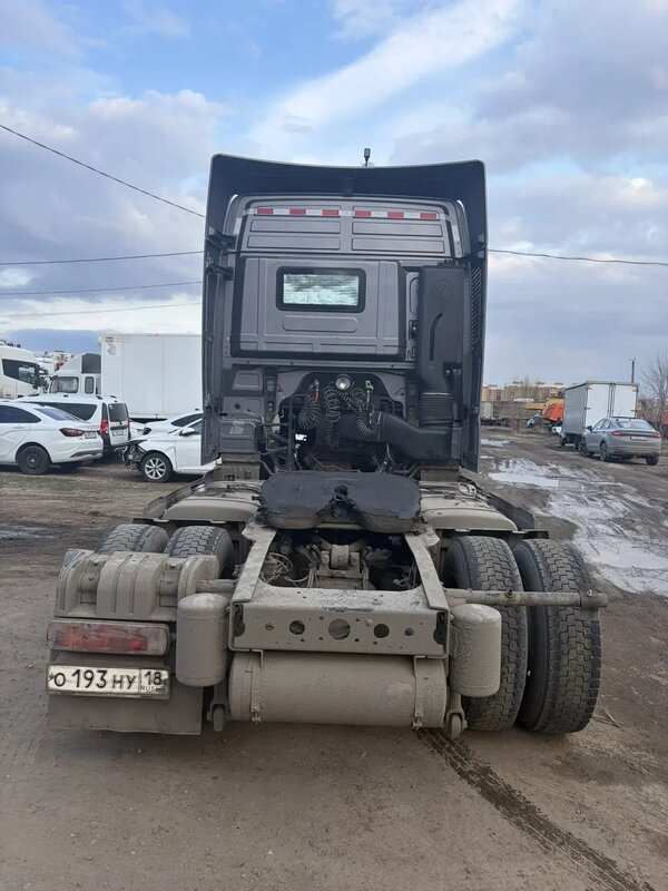 Foton AUMAN 4x2 Седельный тягач — фото 8