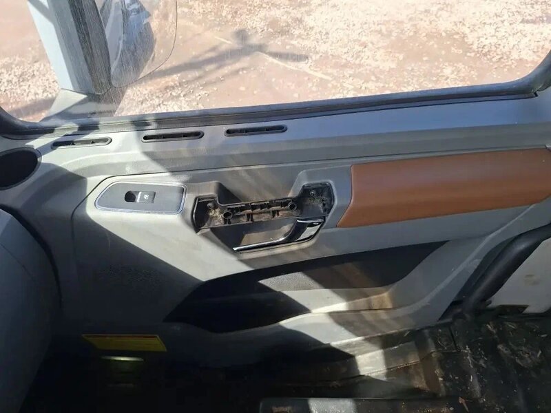 Shacman (Shaanxi) SX 8x4 Самосвал — фото 12