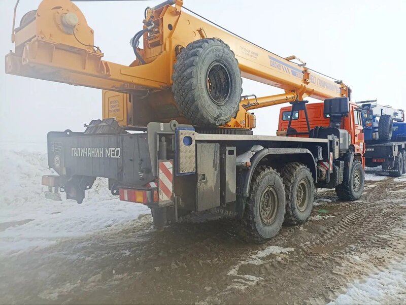 Галичский автокрановый завод (ГАКЗ) КС-55713 на шасси КамАЗ 43118 6x6 Автокран — фото 6