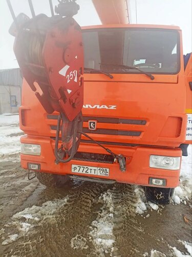 Галичский автокрановый завод (ГАКЗ) КС-55713 на шасси КамАЗ 43118 6x6 Автокран