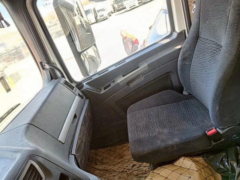 Shacman (Shaanxi) SX 8x4 Самосвал — фото 9