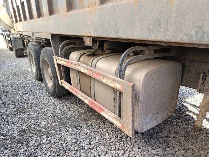 Shacman (Shaanxi) SX 8x4 Самосвал — фото 12