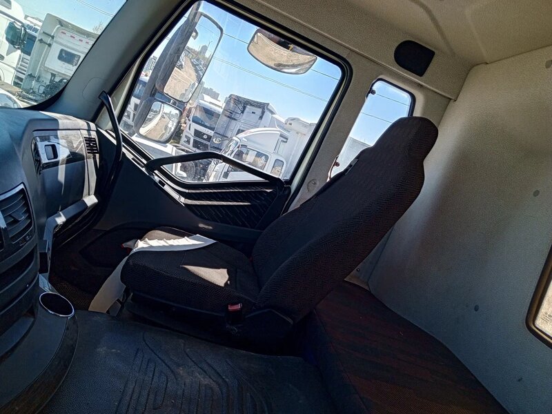 Автомастер 7047 на шасси FAW CA 3250 6x4 Автобетоносмеситель — фото 10