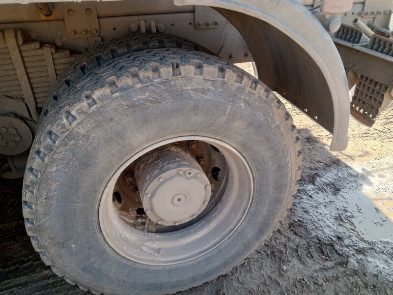 Автомастер 7047 на шасси FAW CA 3250 6x4 Автобетоносмеситель — фото 12