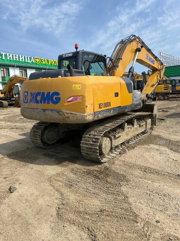 XCMG XE180 Экскаватор — фото 7