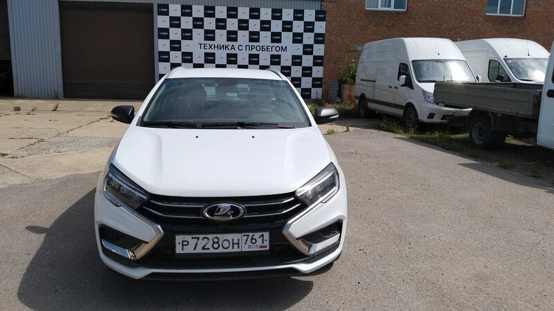 LADA VESTA SW — фото 1