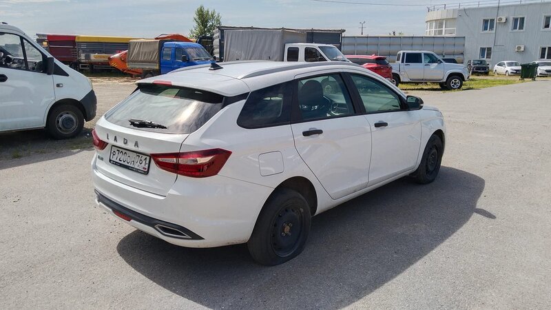 LADA VESTA SW — фото 6