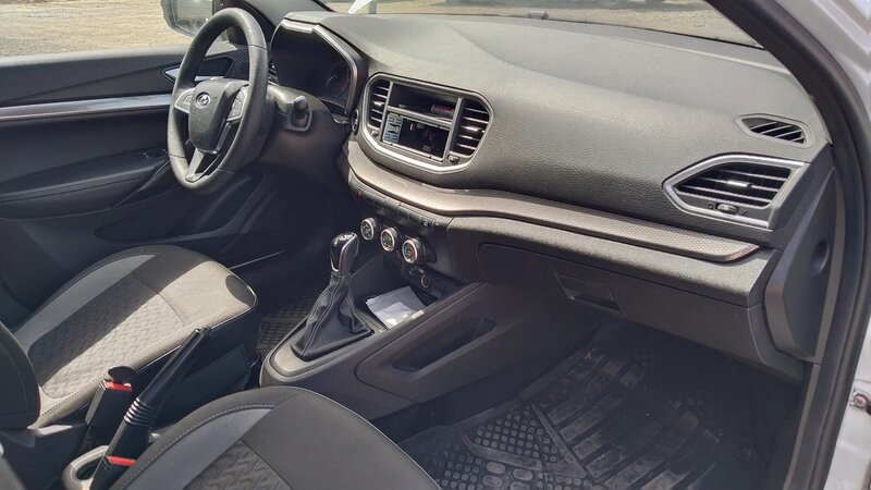 LADA VESTA SW — фото 12