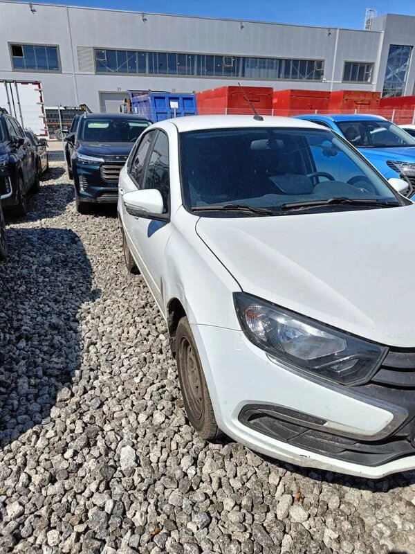 LADA GRANTA Лифтбек — фото 2