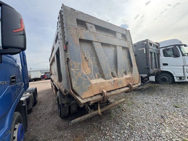 Shacman (Shaanxi) SX 8x4 Самосвал — фото 5
