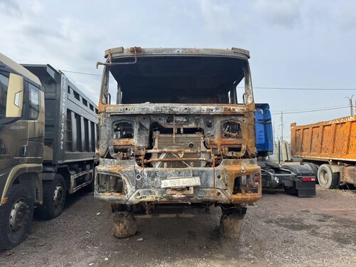 Shacman (Shaanxi) SX 8x4 Самосвал