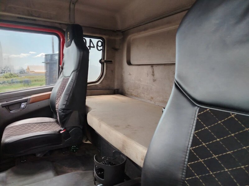 Shacman (Shaanxi) SX 8x4 Самосвал — фото 13
