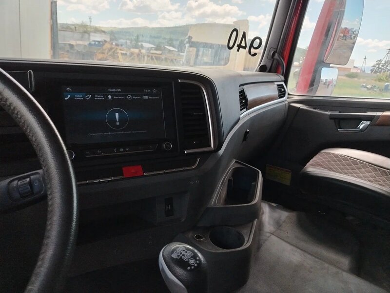 Shacman (Shaanxi) SX 8x4 Самосвал — фото 15