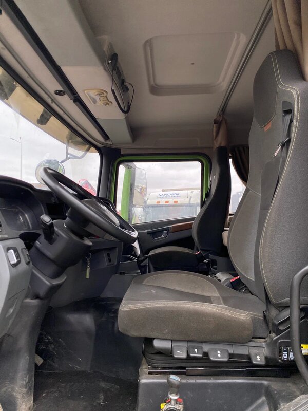 Shacman (Shaanxi) SX 8x4 Самосвал — фото 13