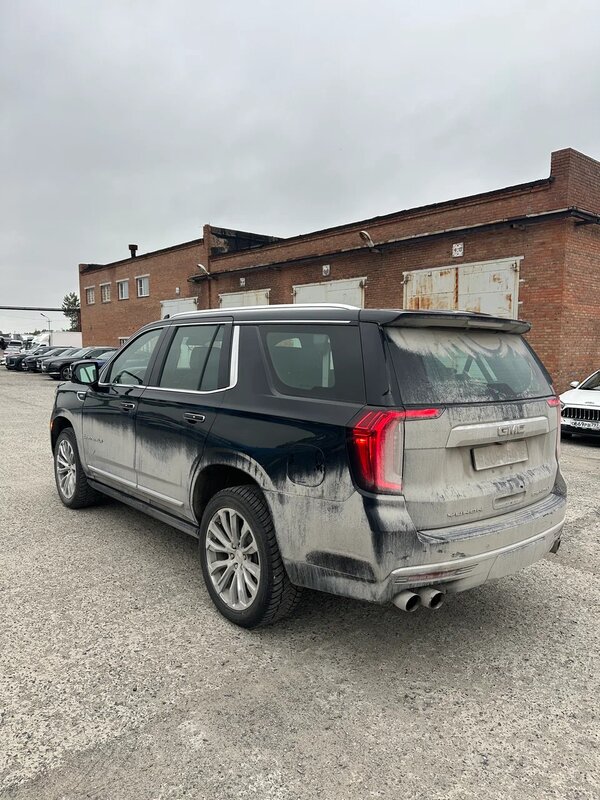 GMC YUKON — фото 7