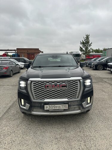 GMC YUKON