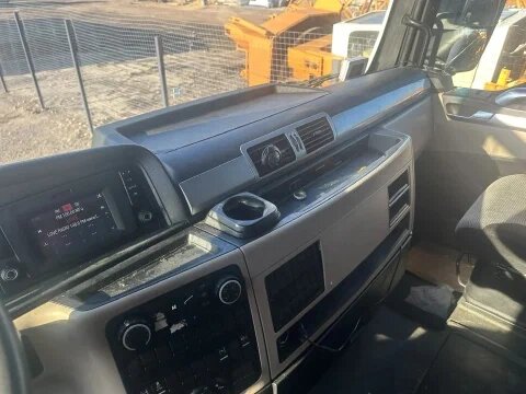 MAN TGX 4x2 Седельный тягач — фото 6