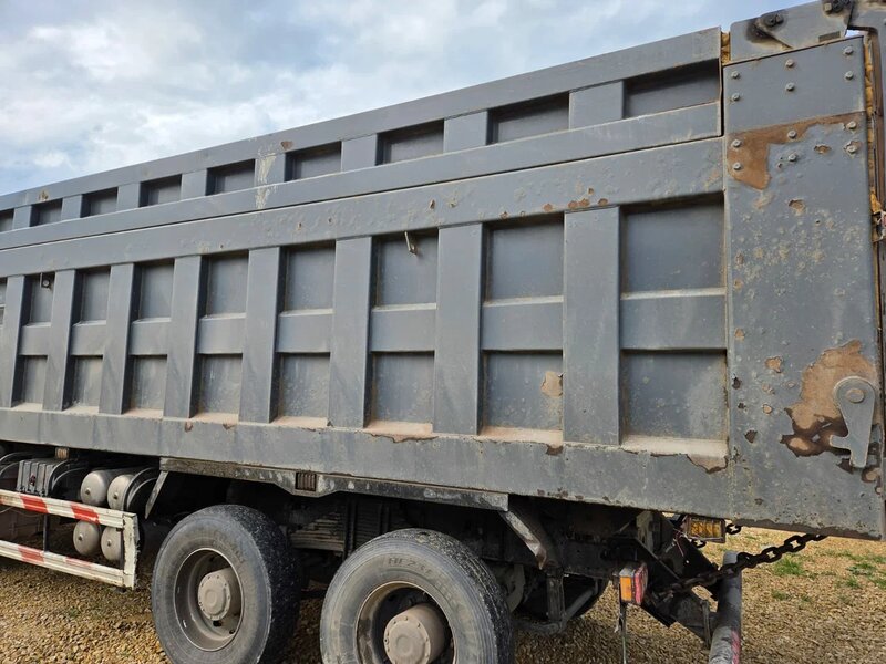 Shacman (Shaanxi) SX 8x4 Самосвал — фото 6