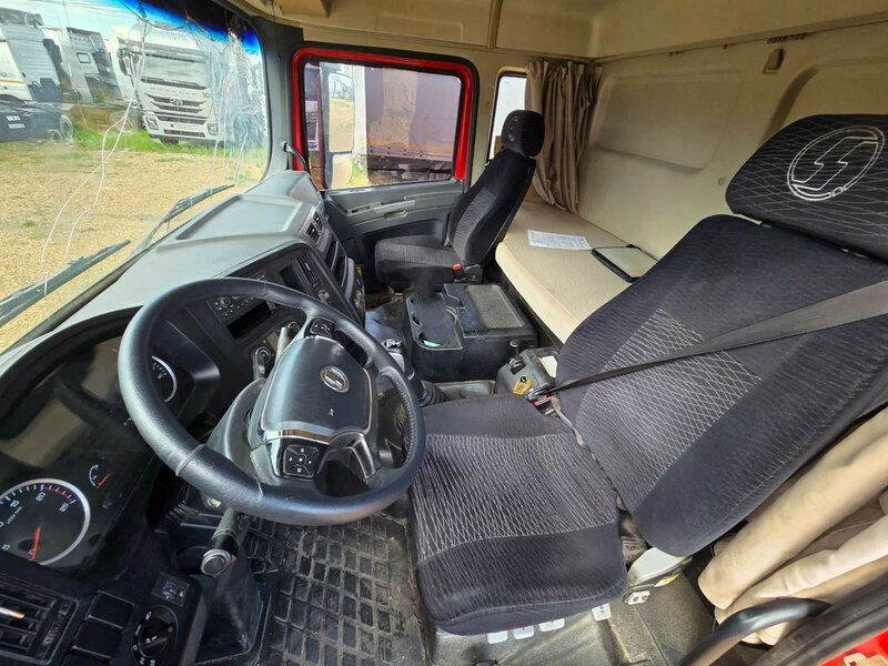 Shacman (Shaanxi) SX 8x4 Самосвал — фото 10