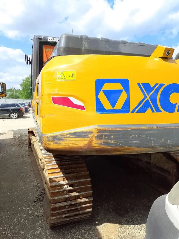 XCMG XE225 Экскаватор — фото 8