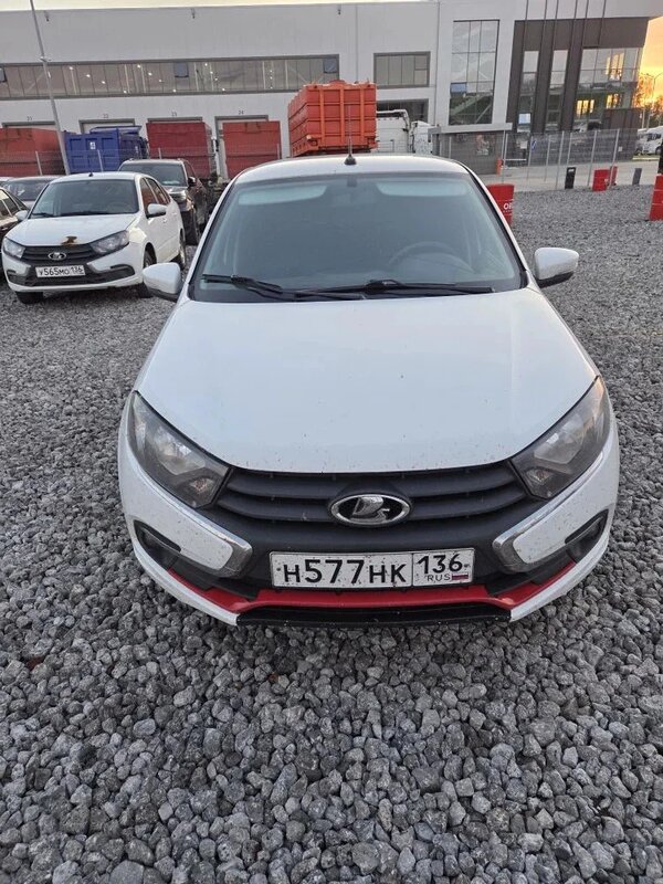 LADA GRANTA Лифтбек — фото 1